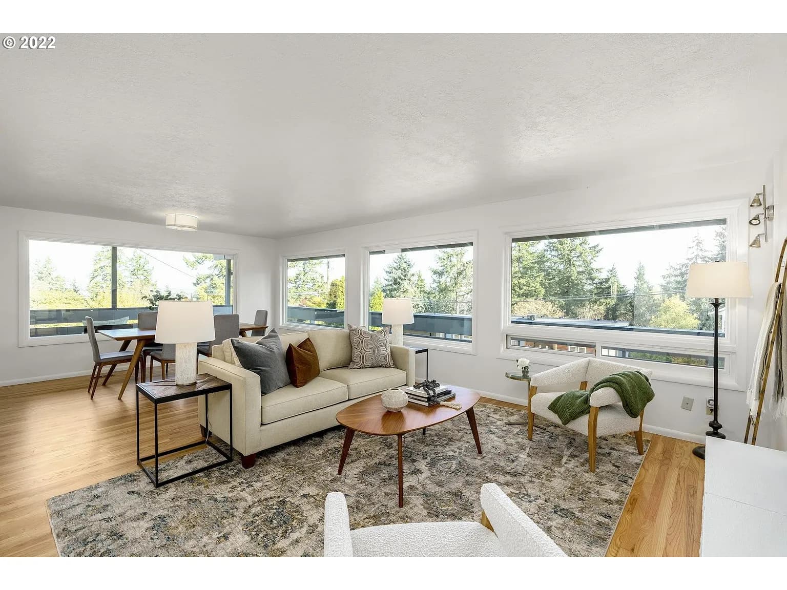 2280 Sylvan Way - Thumbnail 6