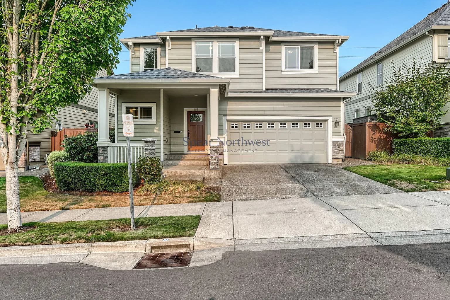 552 NE 77th Ave - Thumbnail 2
