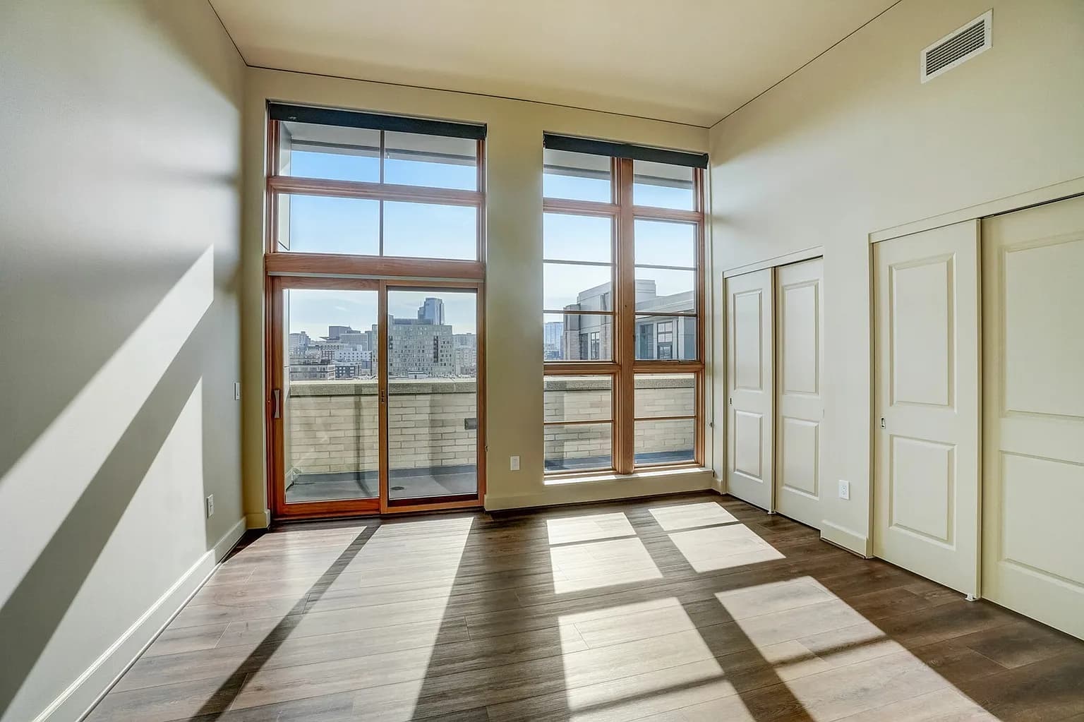 900 NW Lovejoy St #1-906 - Thumbnail 6