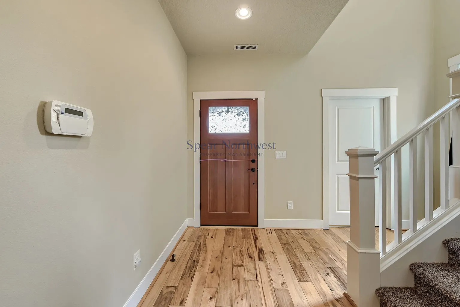 552 NE 77th Ave - Thumbnail 3