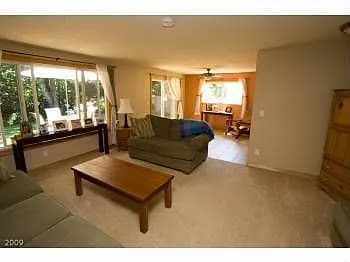 441 Marylhurst Dr - Thumbnail 3