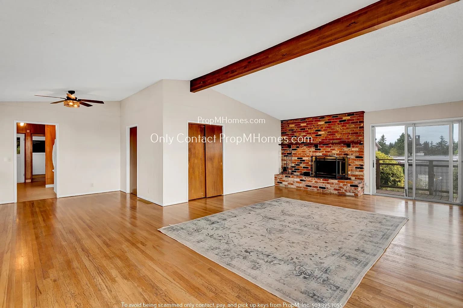 2265 Sylvan Way - Thumbnail 3