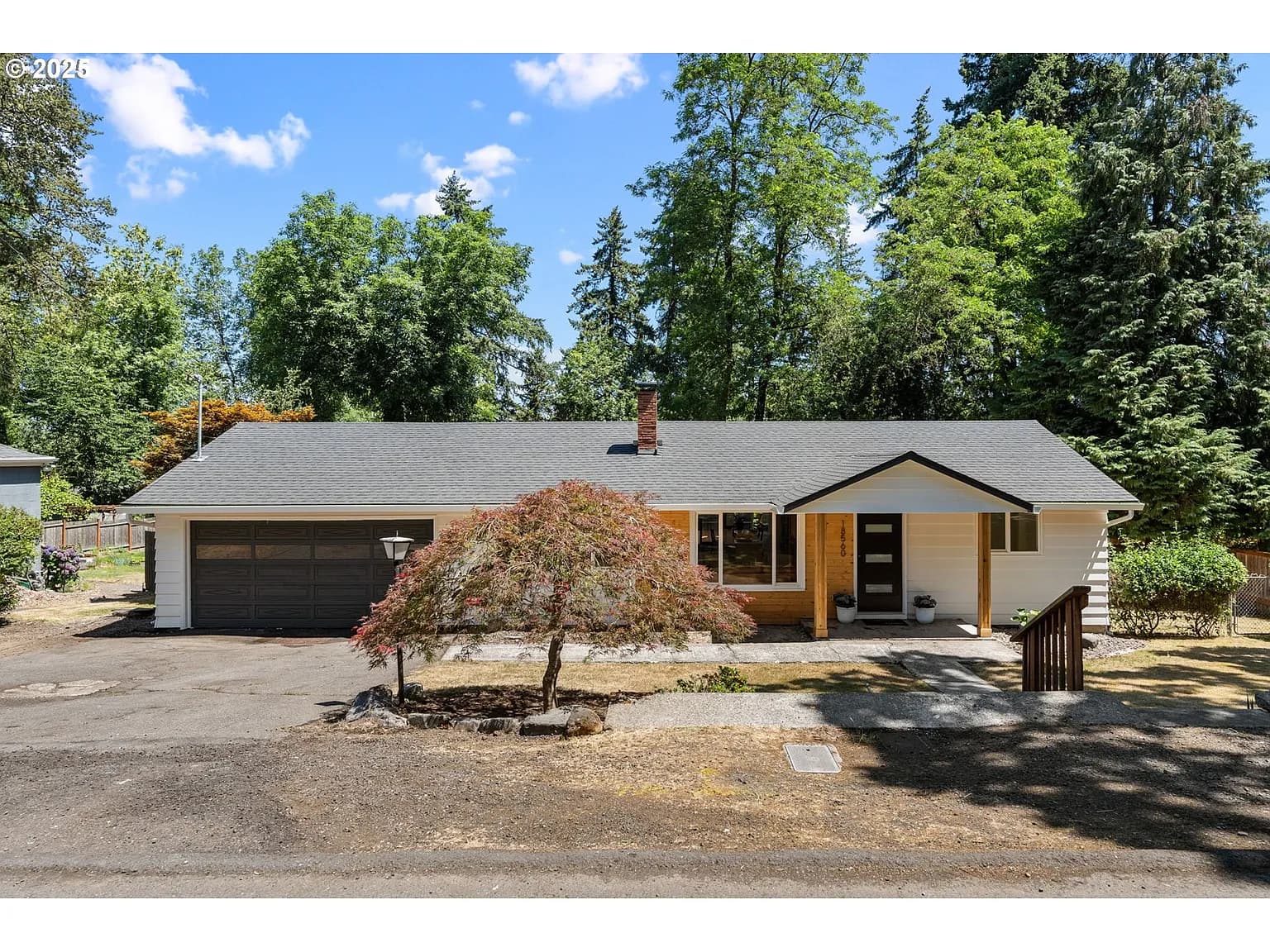 18560 Lower Midhill Dr - Thumbnail 2