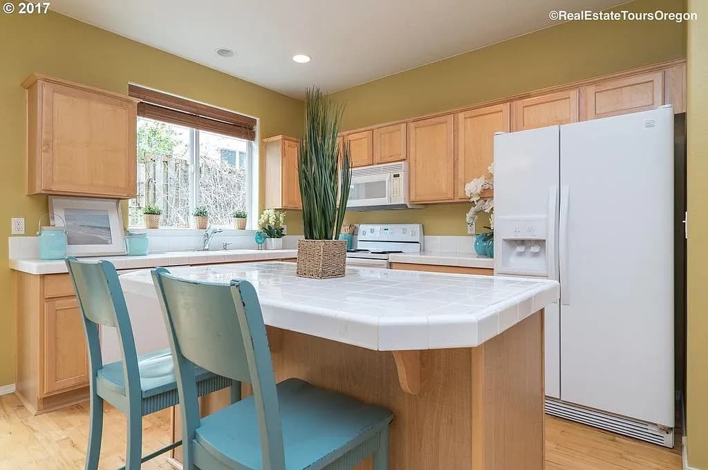 1407 SW 175th Ave - Thumbnail 6