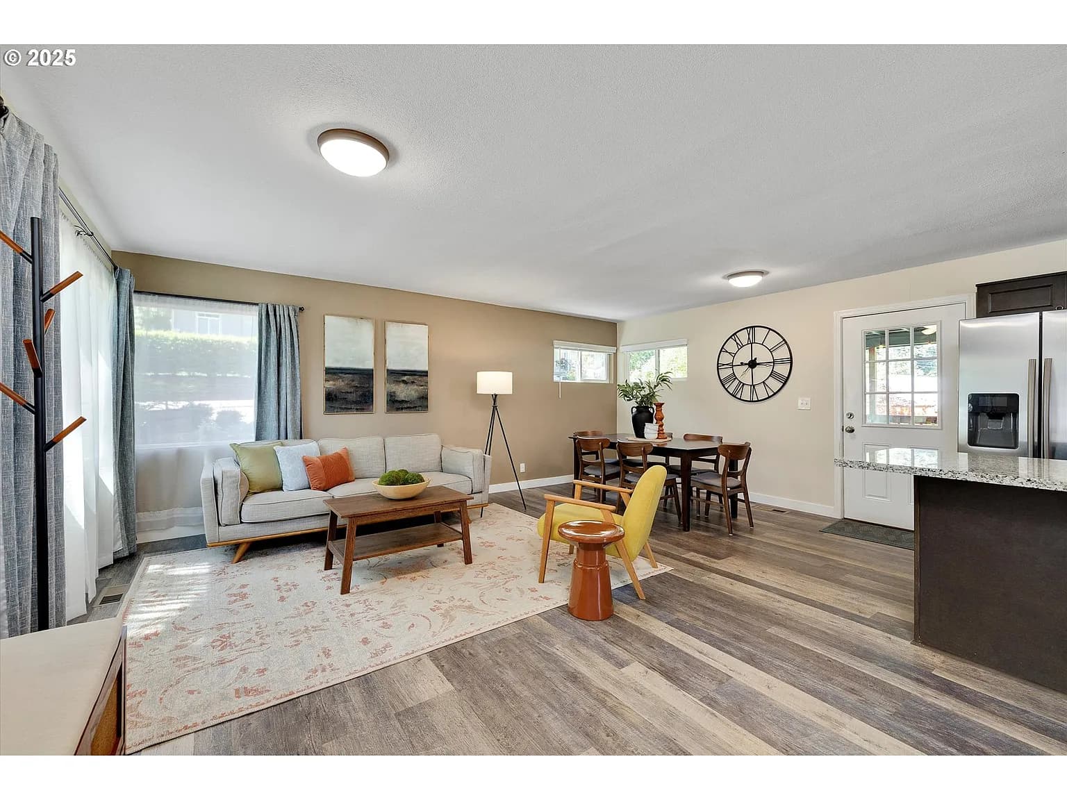 2729 Marylhurst Dr - Thumbnail 3