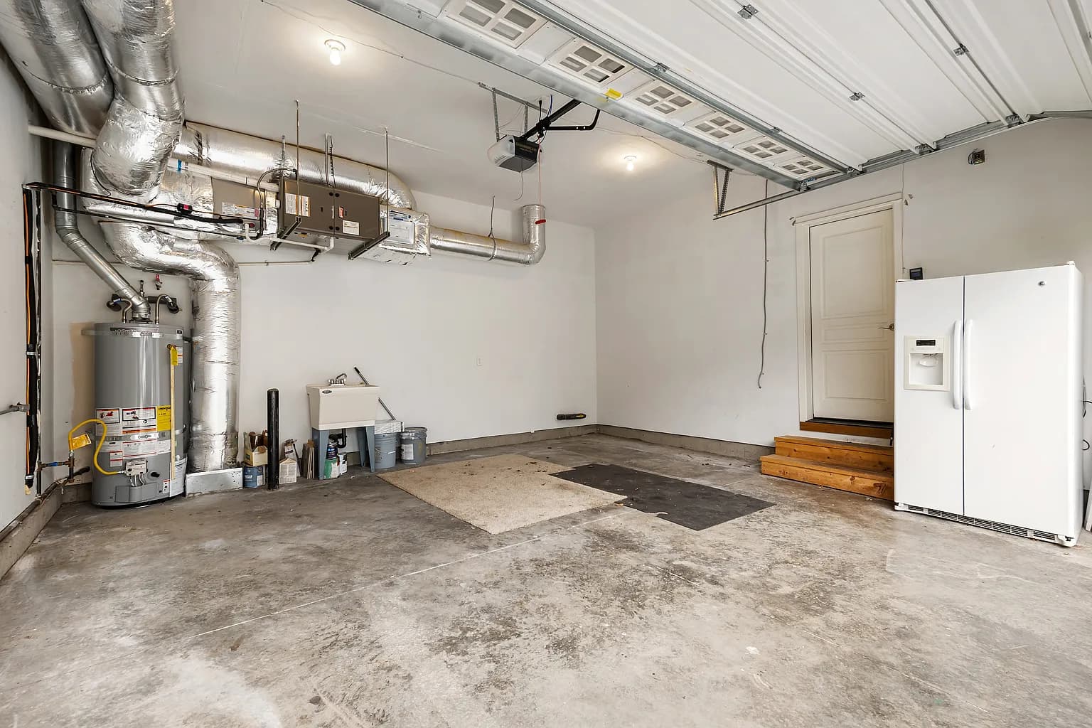 196 NE Iberian Ln - Thumbnail 2