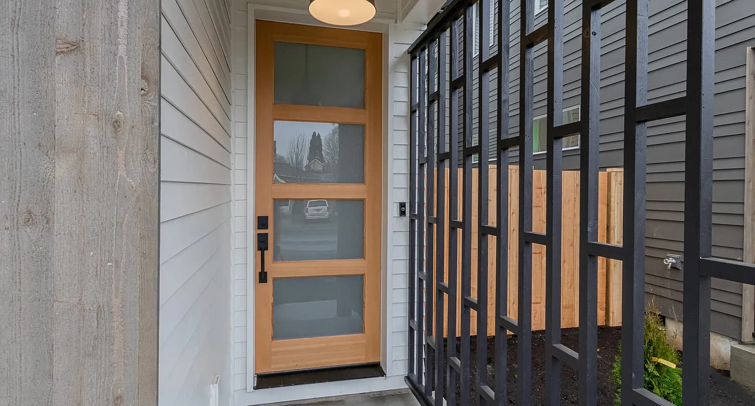 3716 SE Lambert St - Thumbnail 3
