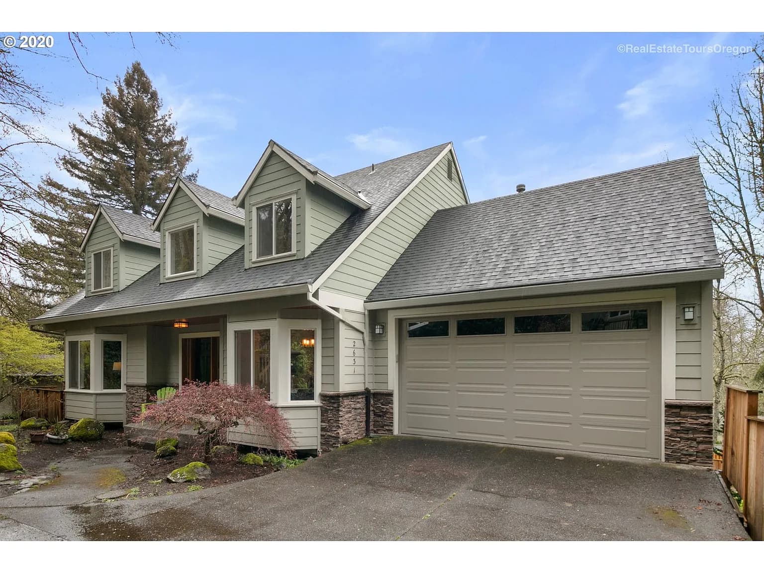 2631 Marylhurst Dr - Thumbnail 2