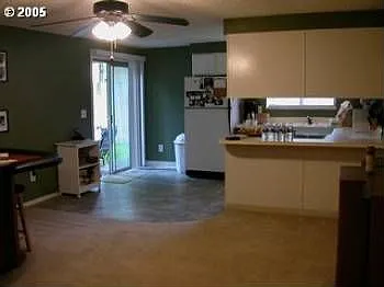 18369 Willamette Dr - Thumbnail 3