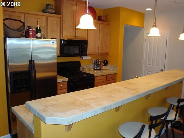 10805 NE Red Wing Way Unit 201 - Thumbnail 5
