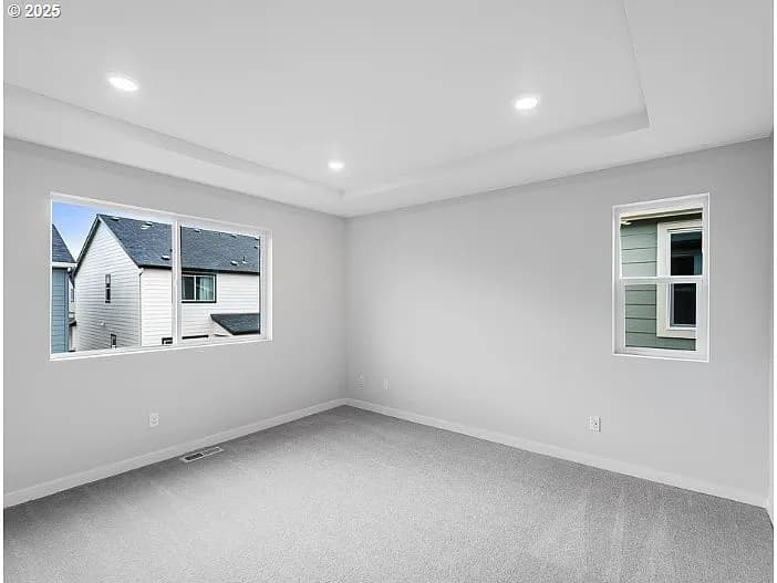 18960 SW Eureka Ln - Thumbnail 5