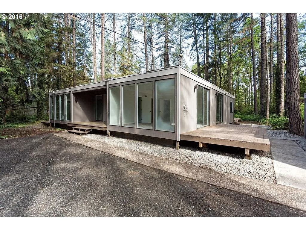 18135 SW Pheasant Ln - Thumbnail 2