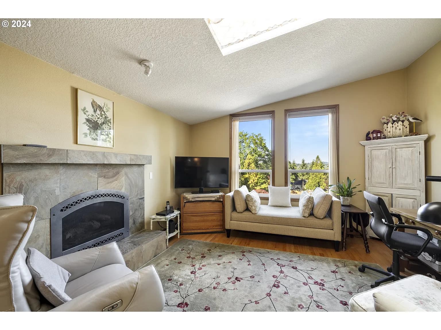 18100 Upper Midhill Dr - Thumbnail 4