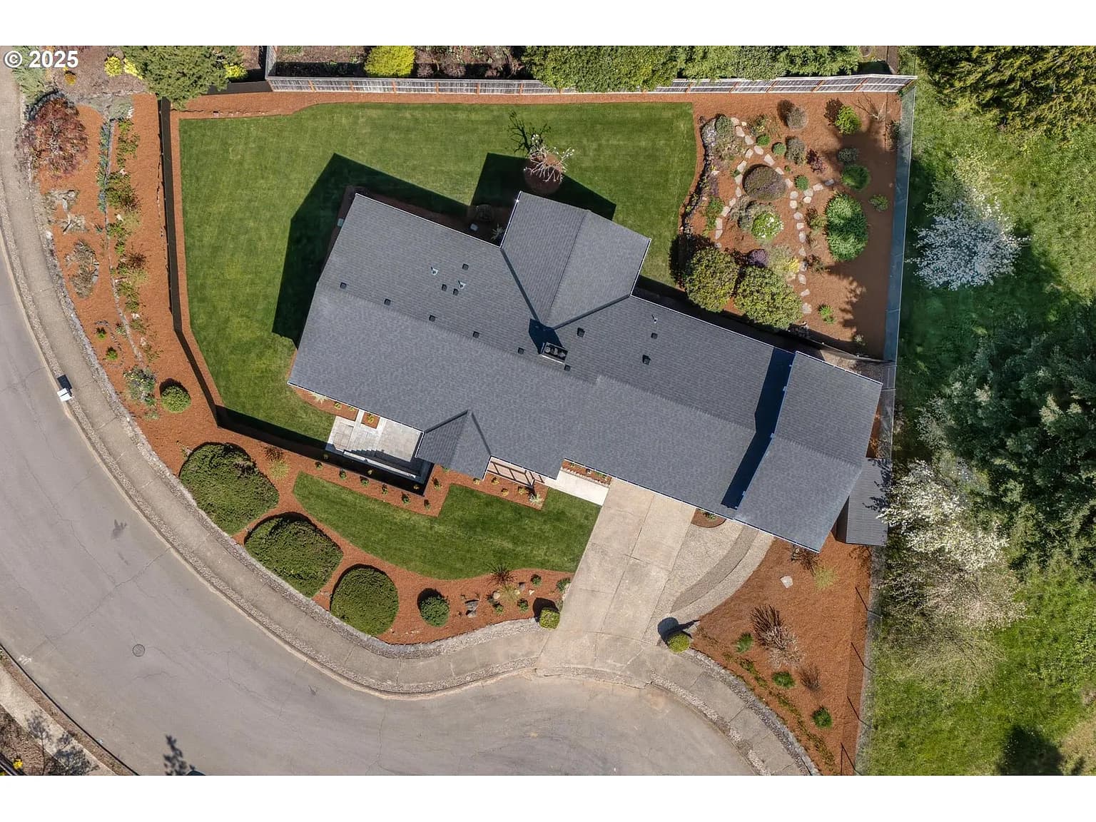 19640 Kapteyns St - Thumbnail 3