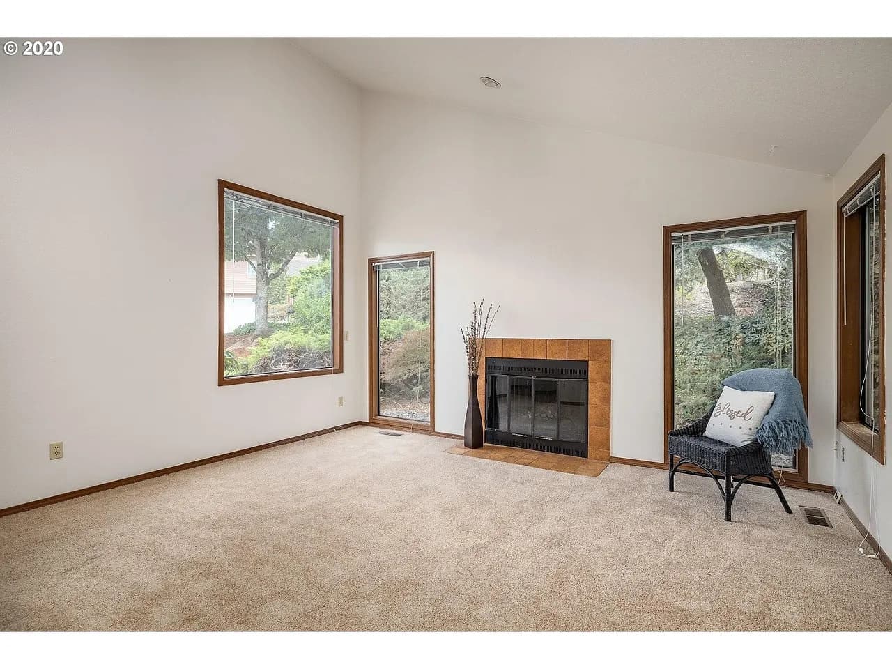 25 Aquinas St - Thumbnail 6