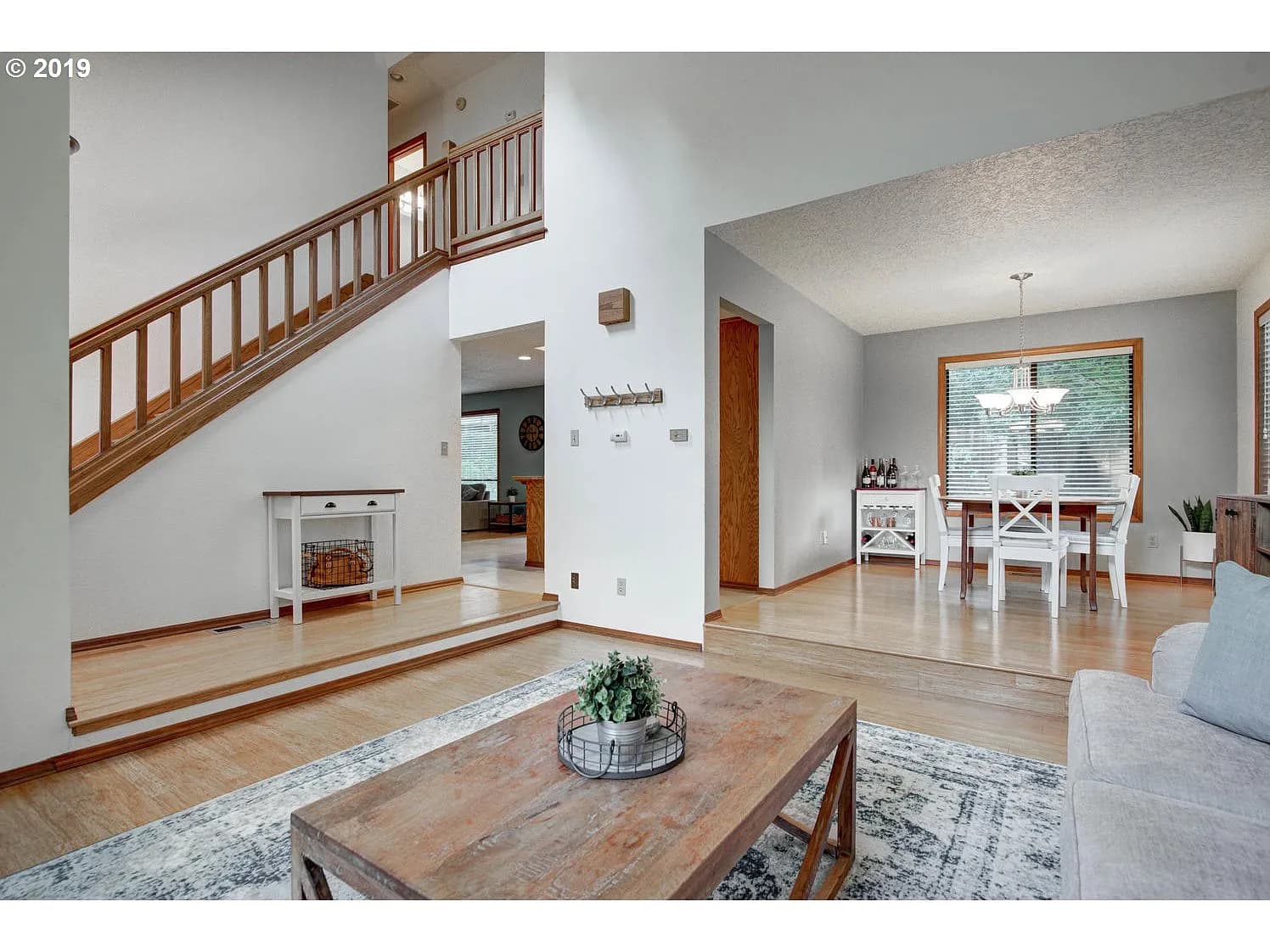 1500 Braemar Ct - Thumbnail 3