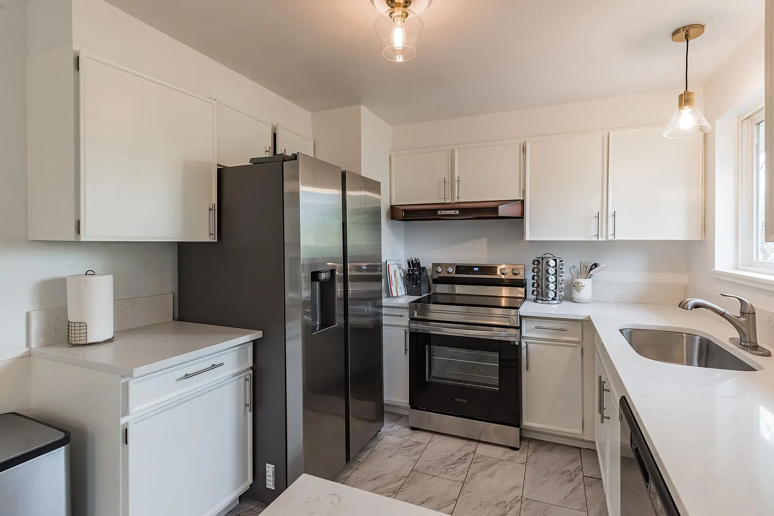 13561 SW 62nd Ave - Thumbnail 3