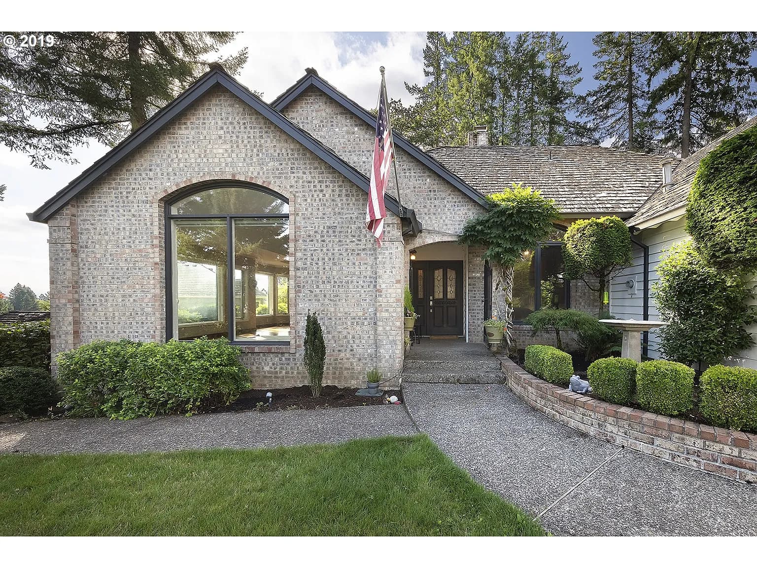 1338 Troon Dr - Thumbnail 2