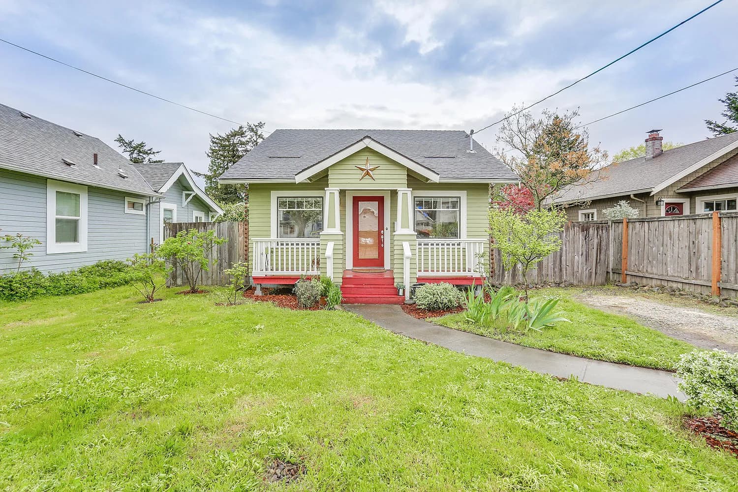 4832 SE 75th Ave - Thumbnail 5