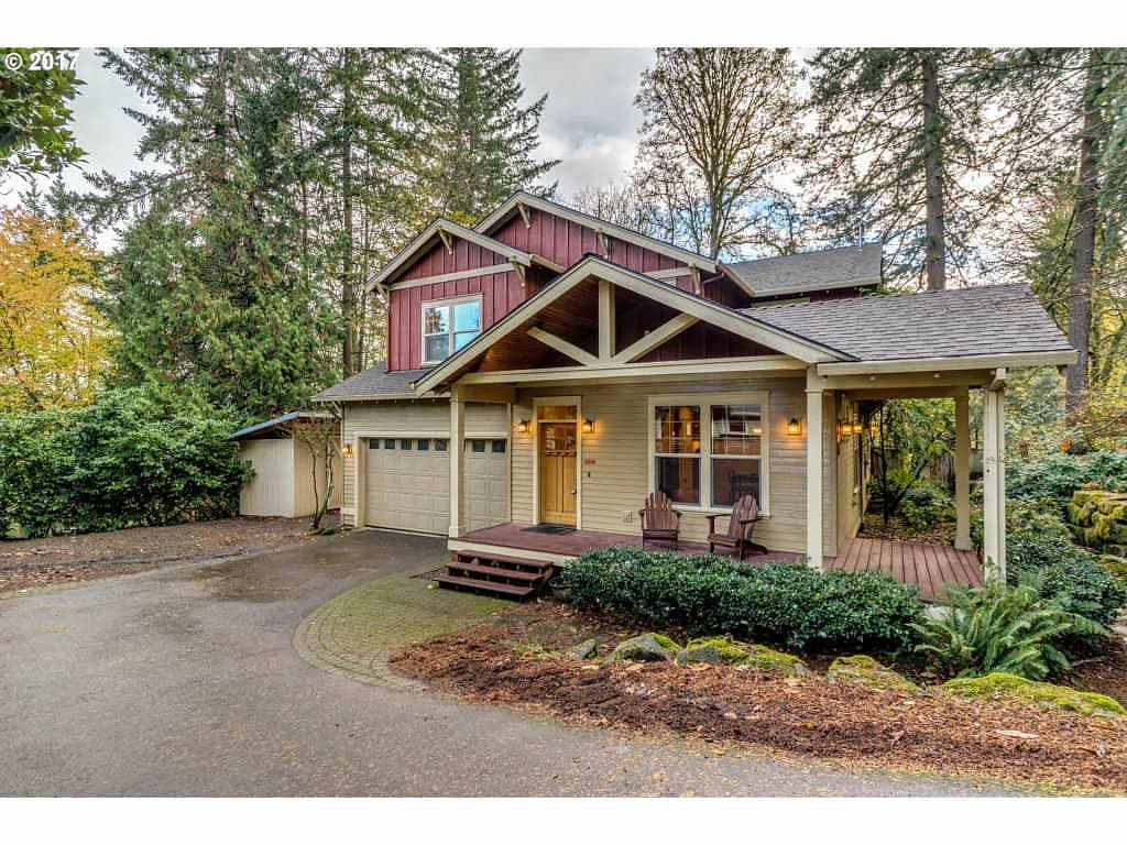 18353 Upper Midhill Dr