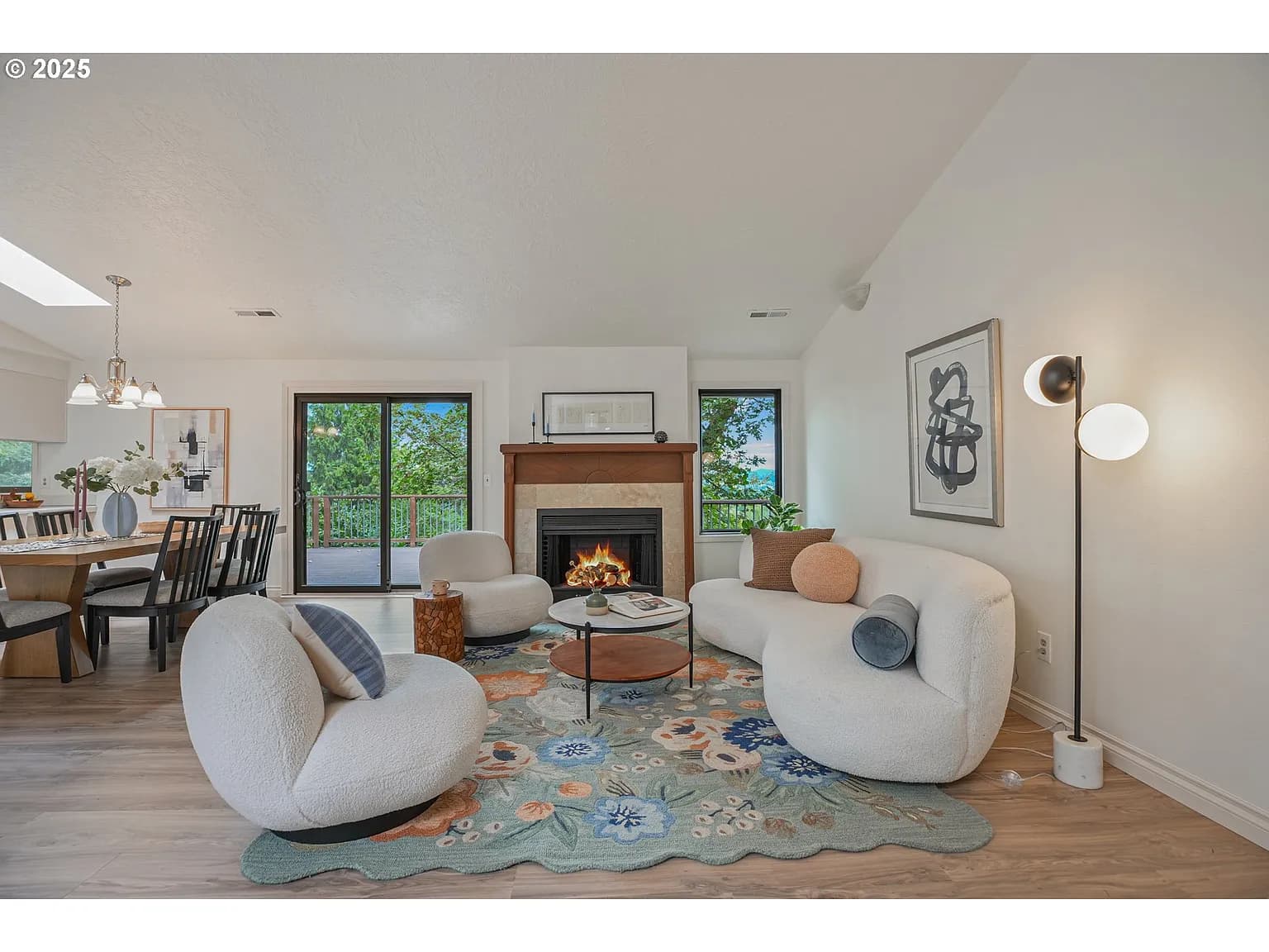 17911 Hillside Dr - Thumbnail 4