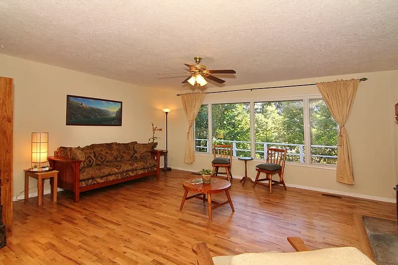 1849 Marylhurst Dr - Thumbnail 4