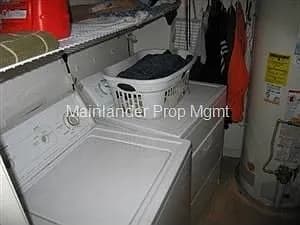 2530 Hillcrest Dr - Thumbnail 5