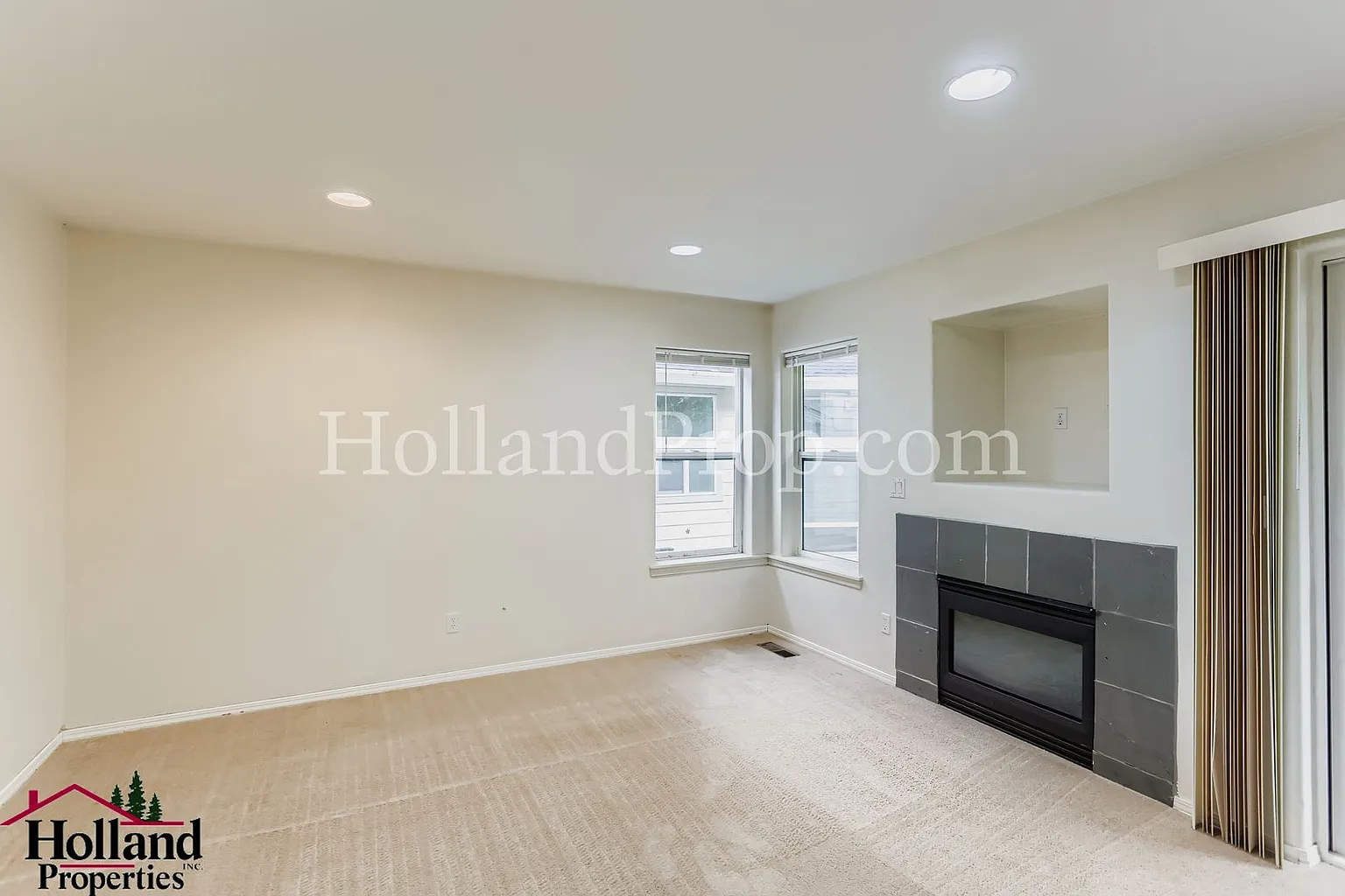 3062 Lazy River Dr - Thumbnail 5