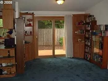 4421 SE Melody Ln - Thumbnail 3