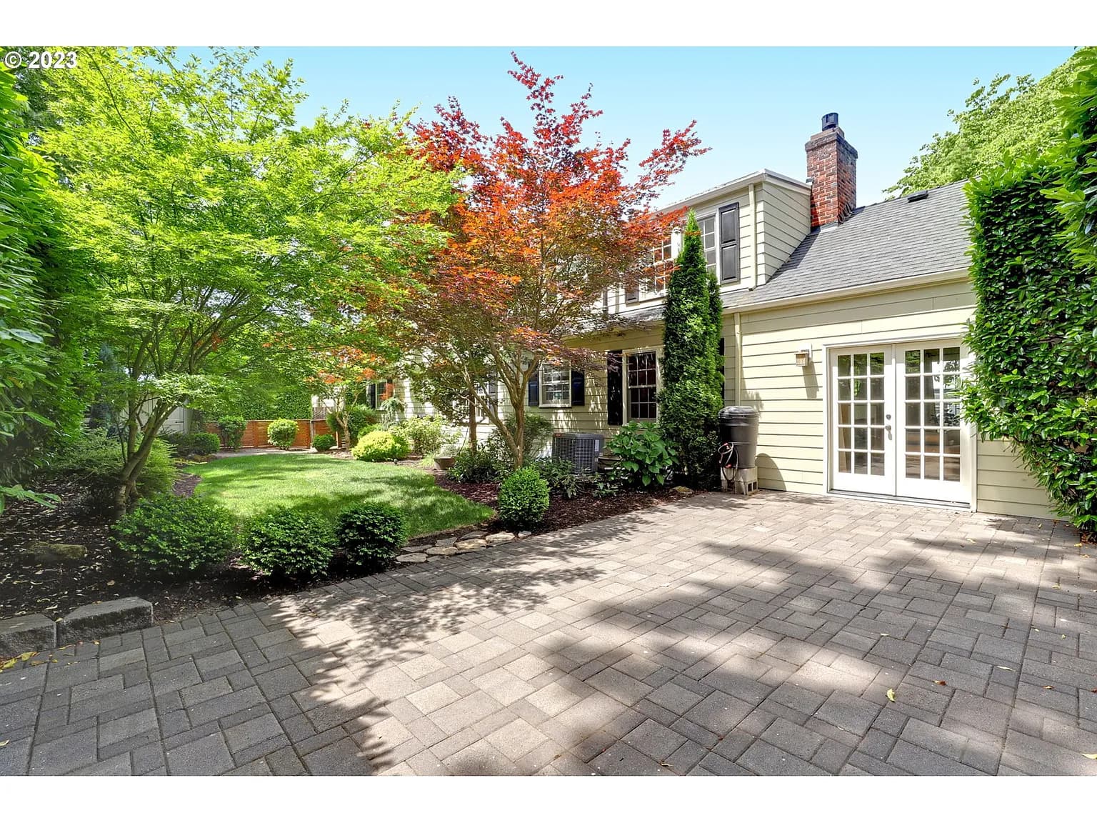 4404 SE Brooklyn St - Thumbnail 2