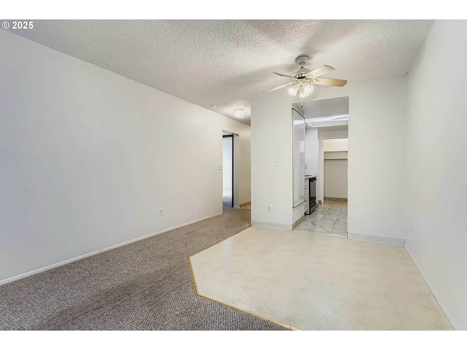 9508 SE 43rd Ave - Thumbnail 5