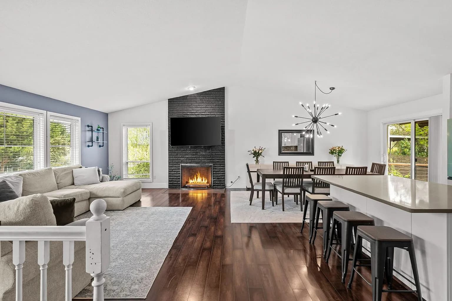 7393 SW Bayberry Dr - Thumbnail 6