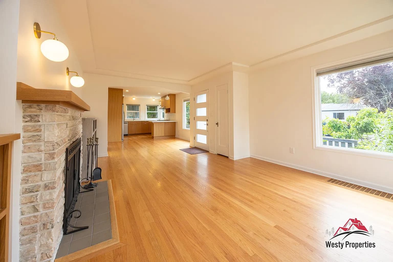 2910 SE 43rd Ave - Thumbnail 2