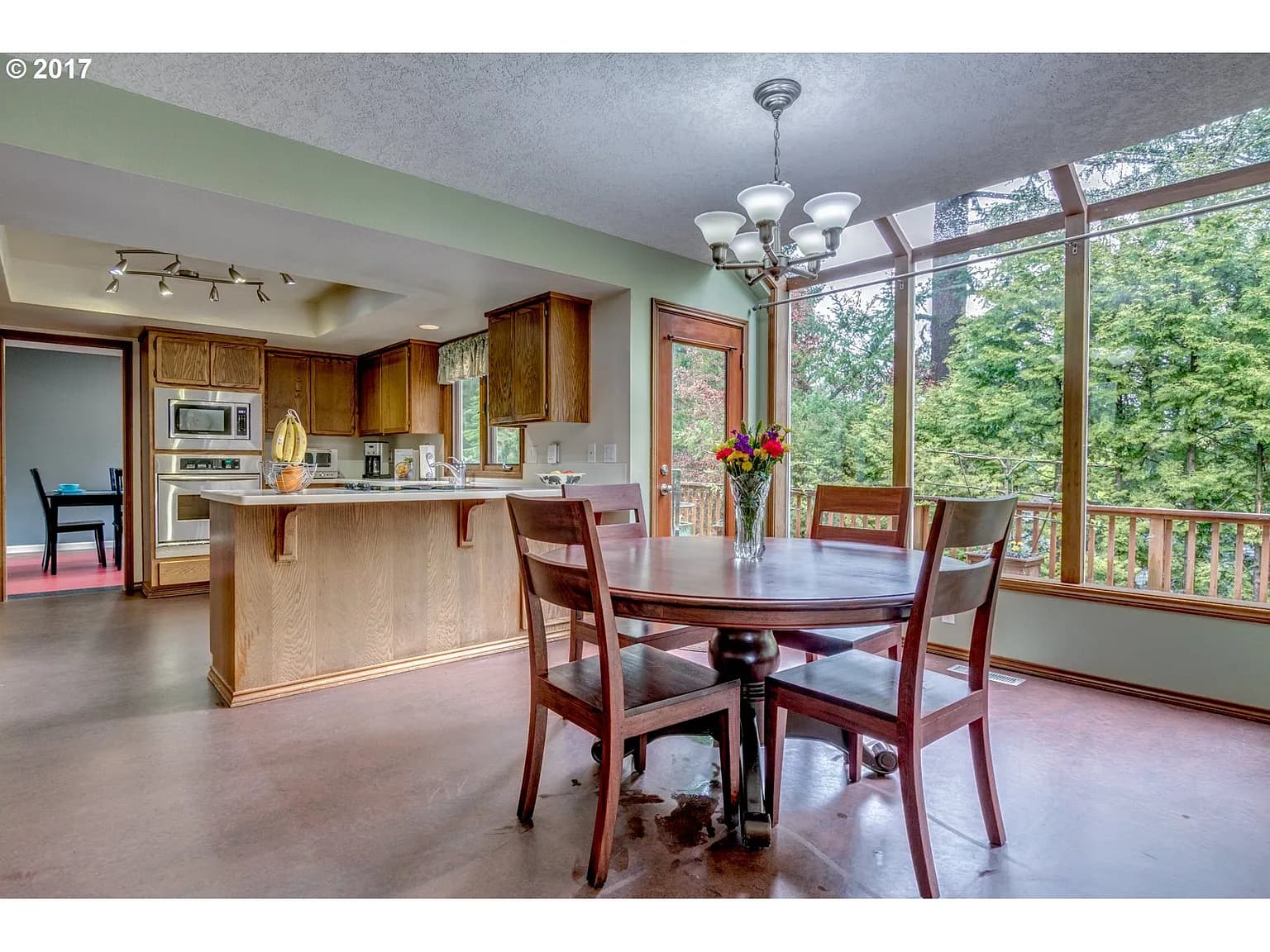 1493 Braemar Dr - Thumbnail 2