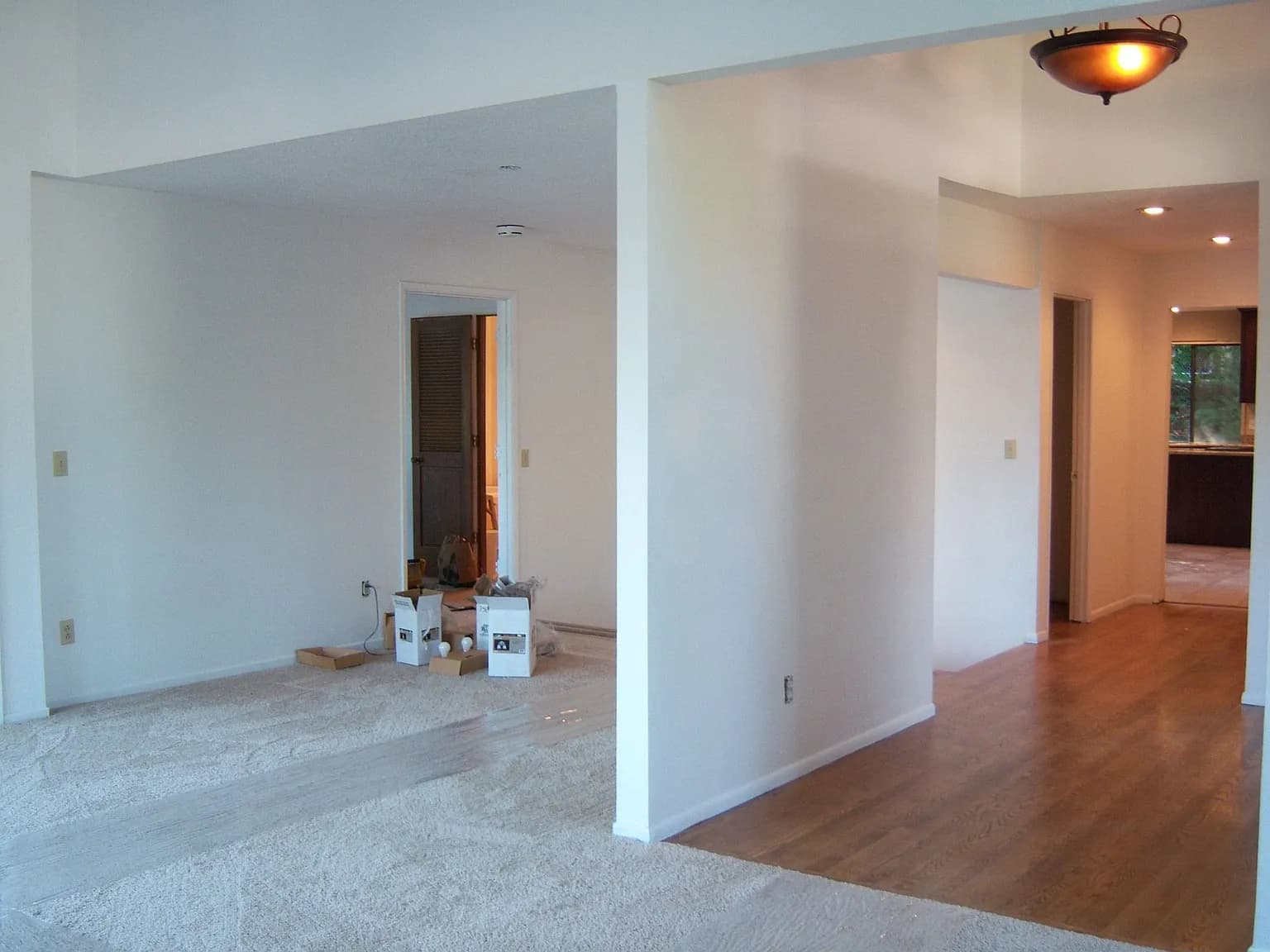 2166 Valley Ct - Thumbnail 5