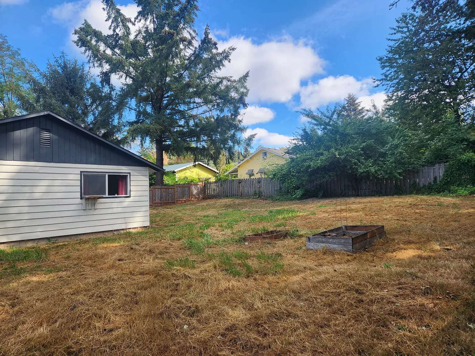 10350 SW 80th Ave - Thumbnail 3