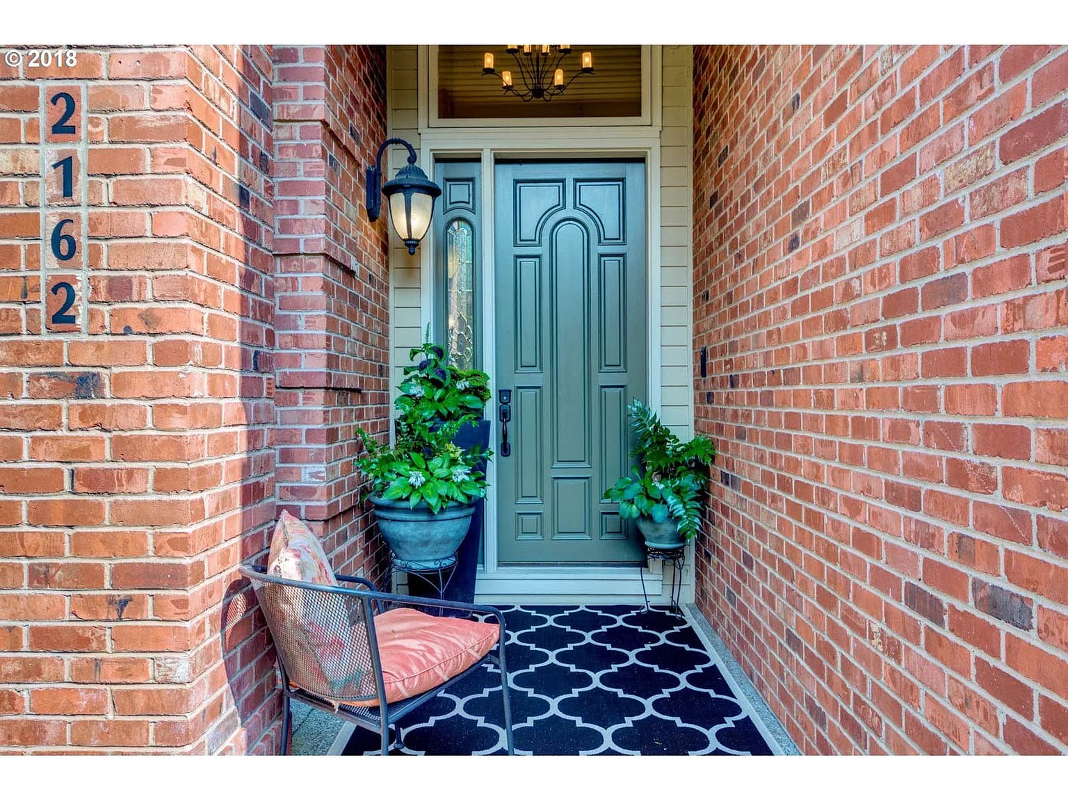 2162 Marylwood Ct - Thumbnail 2