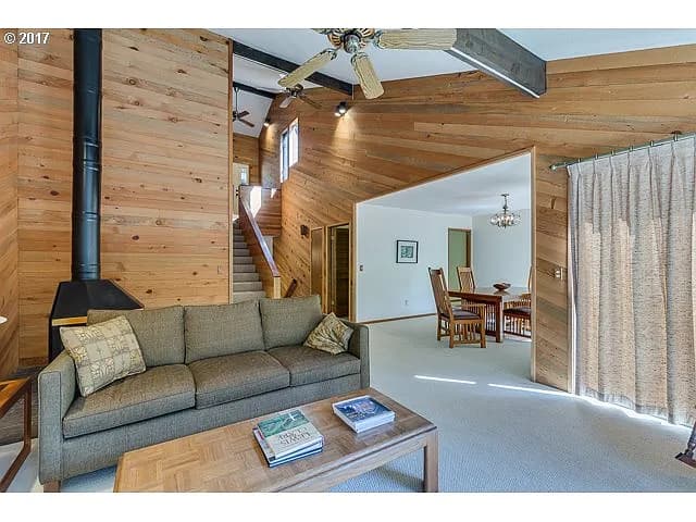 2244 Valley Ct - Thumbnail 6