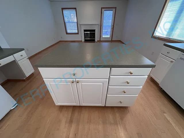 9555 SE 44th Ct - Thumbnail 5