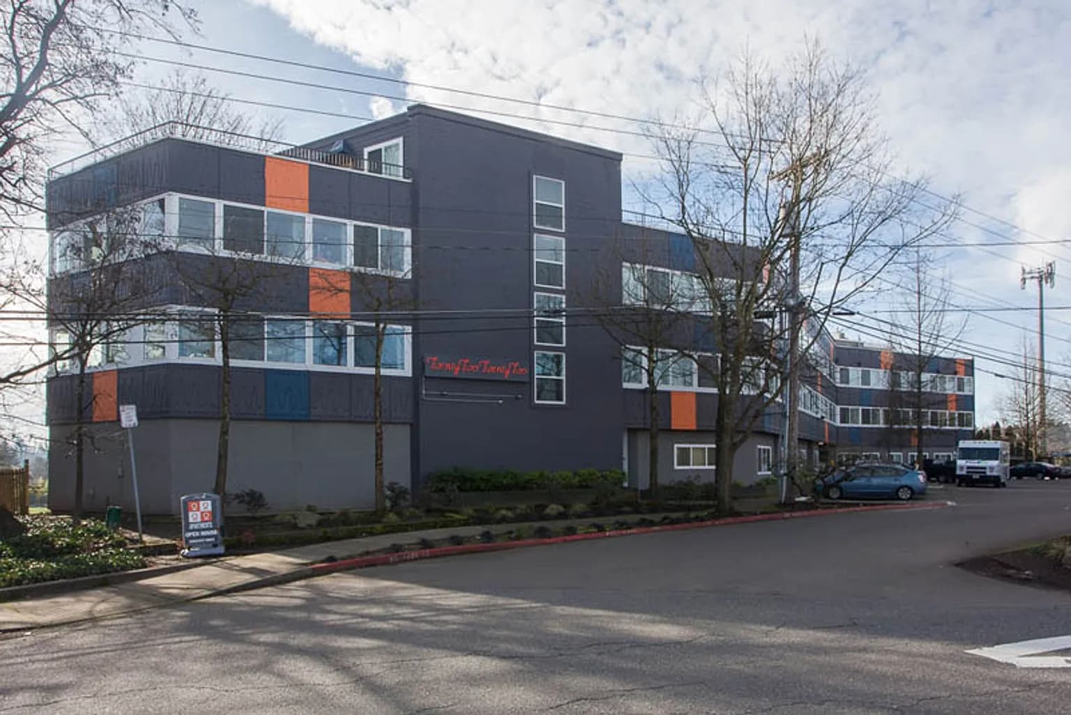 2222 SW Spring Garden St APT 401 - Thumbnail 3