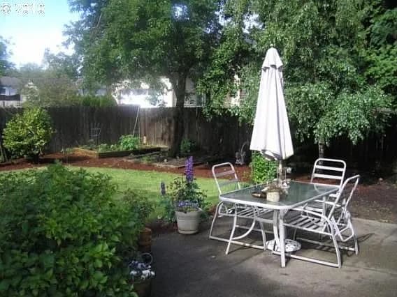 4447 SE Logus Rd - Thumbnail 6