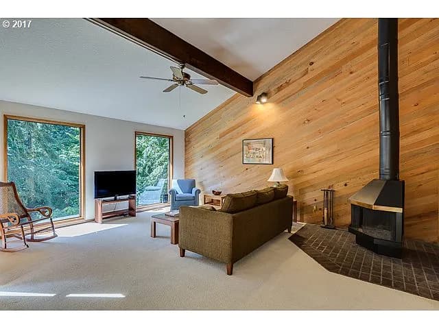 2244 Valley Ct - Thumbnail 4
