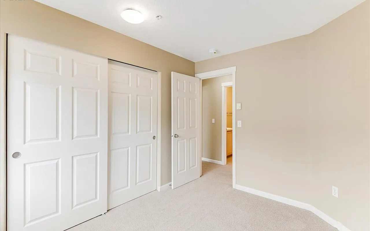 1819 NE 101st Ave UNIT 201 - Thumbnail 5