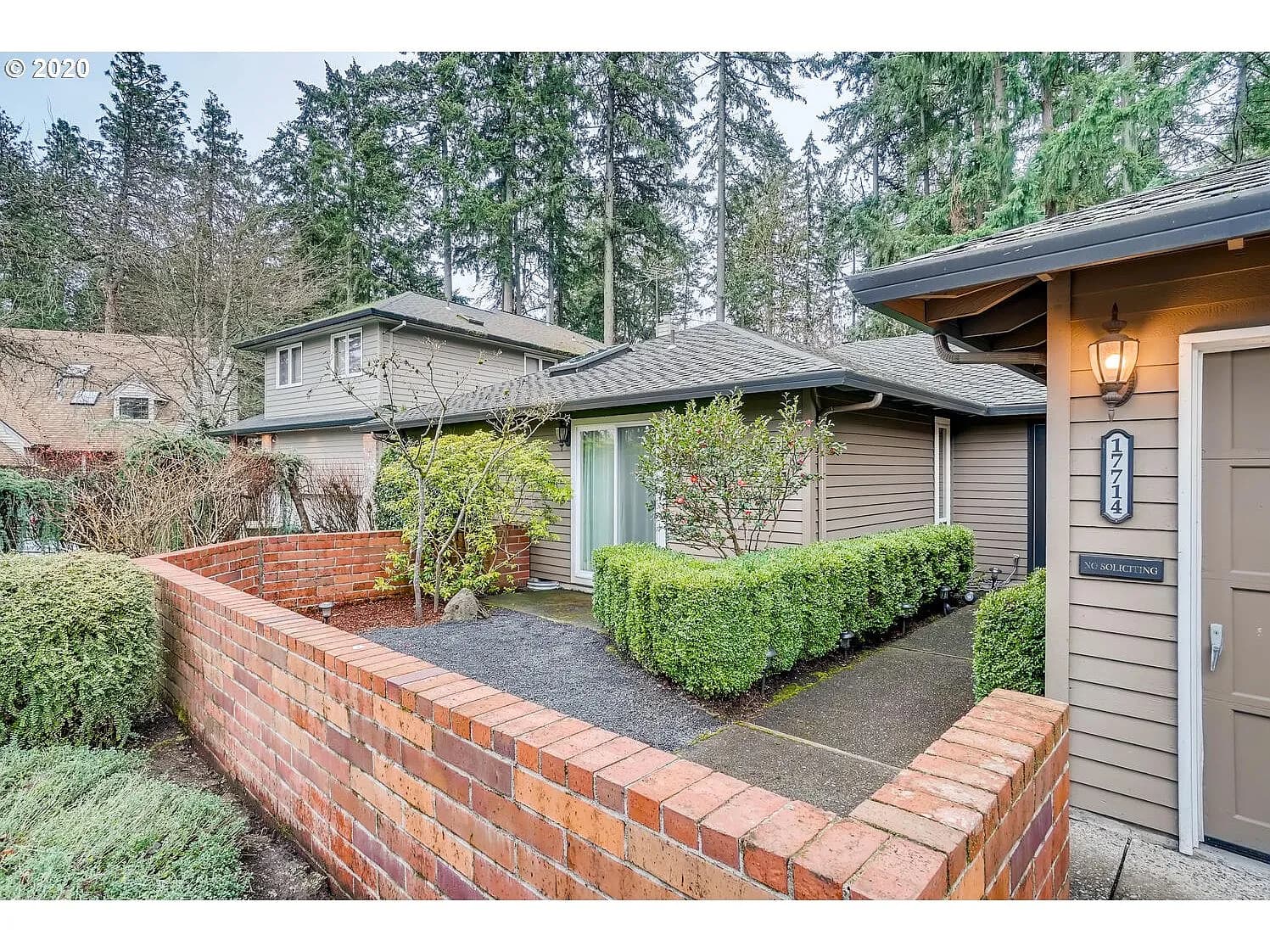 17714 SW Pointe Forest Ct - Thumbnail 3