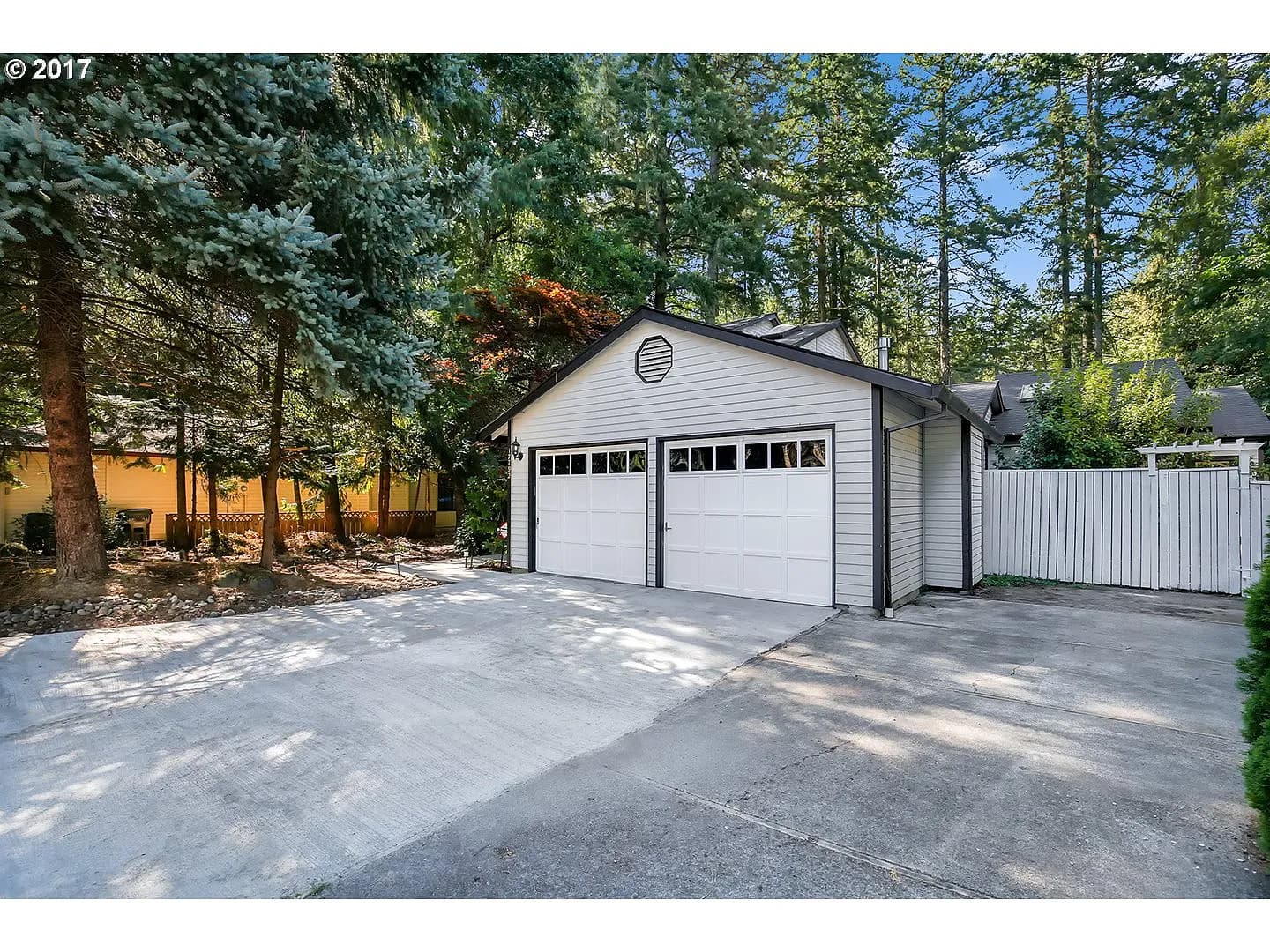 17792 SW Pointe Forest Ct - Thumbnail 3