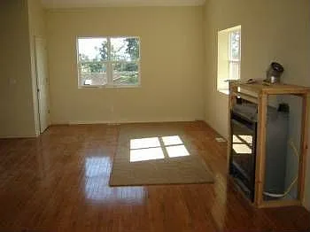 17922 Hillside Dr - Thumbnail 4