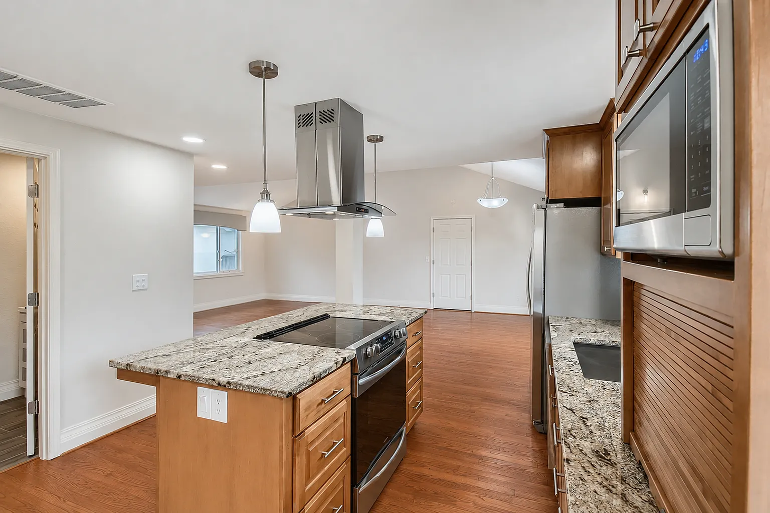 32 Condolea Dr - Thumbnail 5