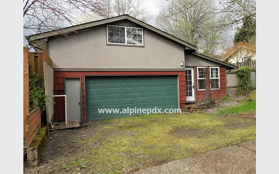 12391 SW Millview Ct