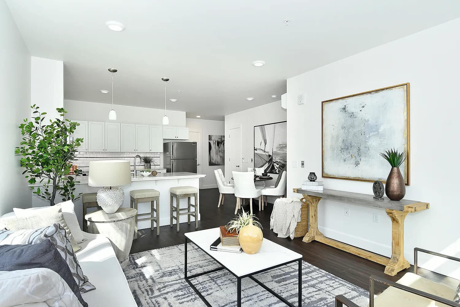 921 NW 21st Ave APT 401 - Thumbnail 5