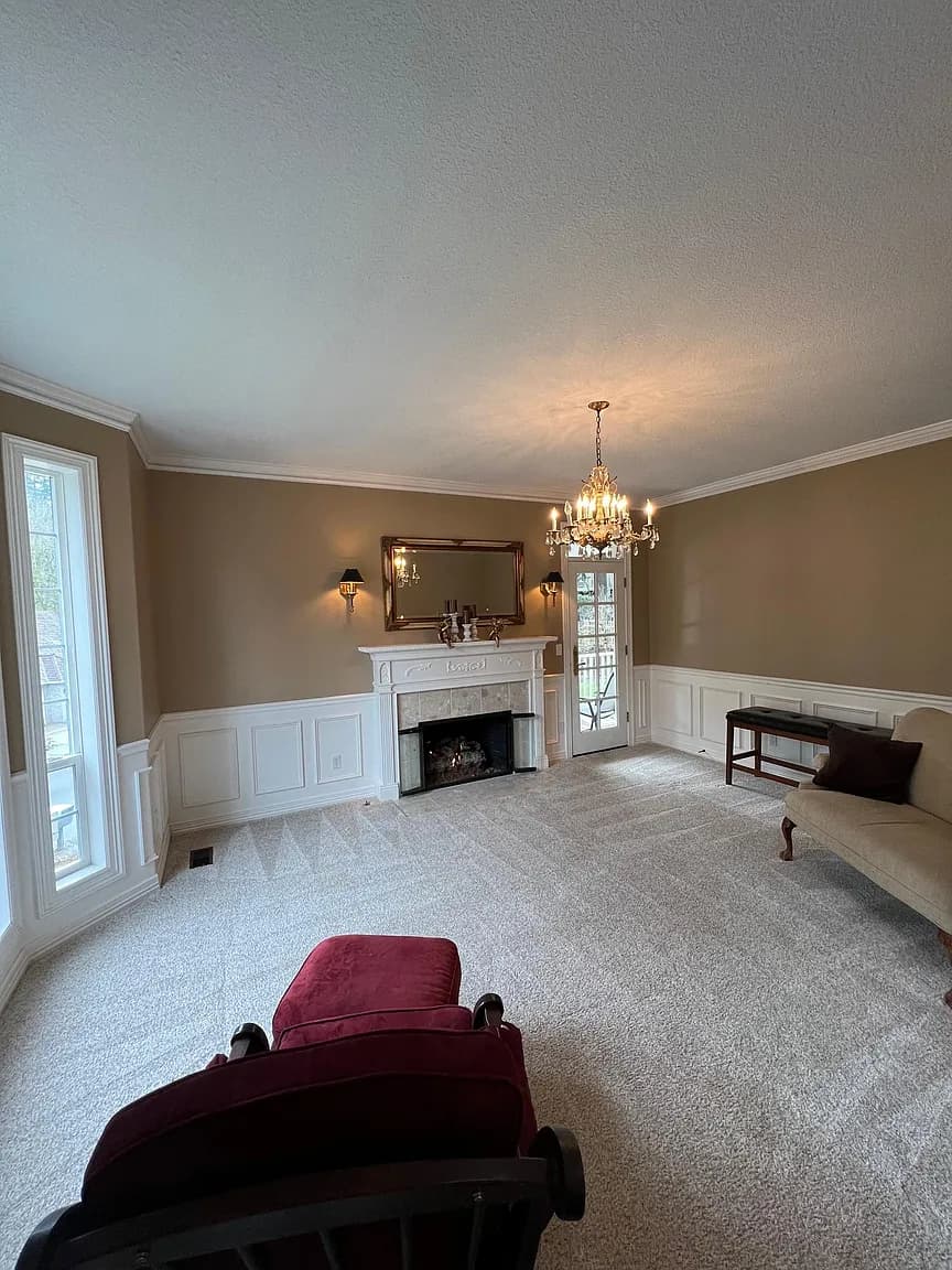 2227 Parkview Ct - Thumbnail 5